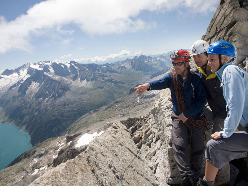 Auenhotel Sommer Bergtour Tuxer Alpen