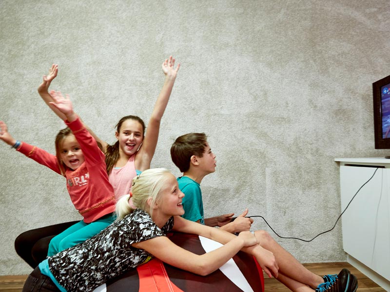 Kinder im Auenhotel